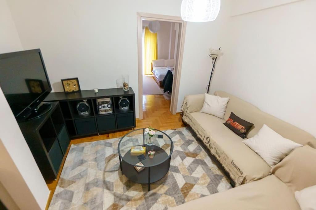 Cosy Apartment Near The City Centre Thessaloniki Exterior photo